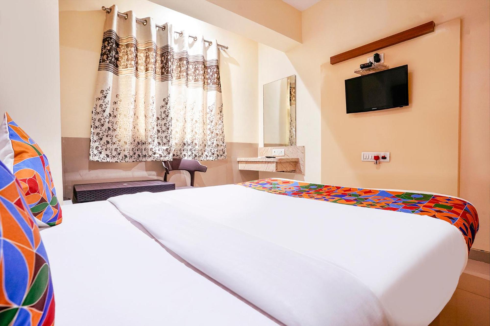 Fabhotel Everest Vashi